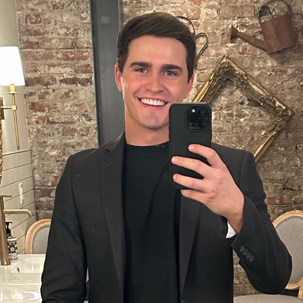 Meet your Posher, Christian